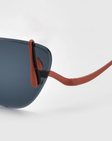 For Art's Sake Crimson | Sunglasses